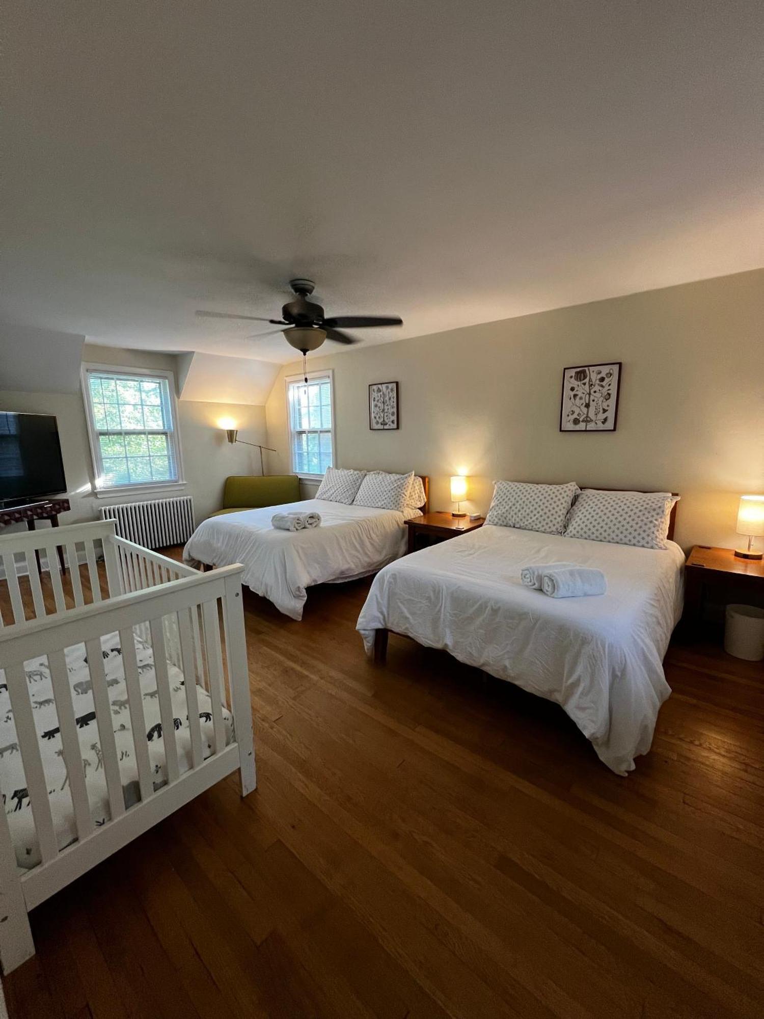 Dc'S Best Location 4 Bed With Parking Walk To Metro And Nightlife Bethesda Row Chevy Chase Exterior foto